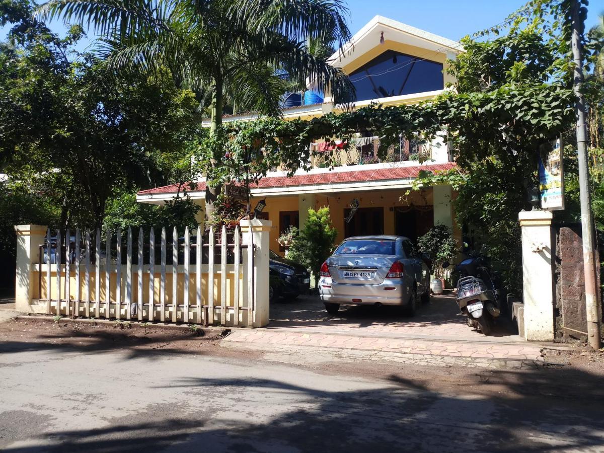 Anandi Villa Homestay Adhi Buitenkant foto