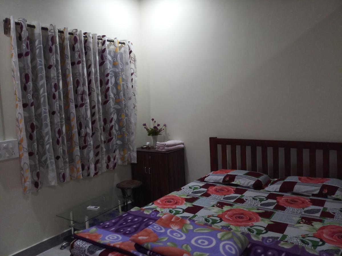 Anandi Villa Homestay Adhi Buitenkant foto